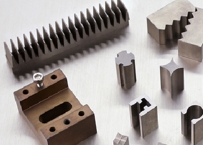 お見積もり・納期のご連絡