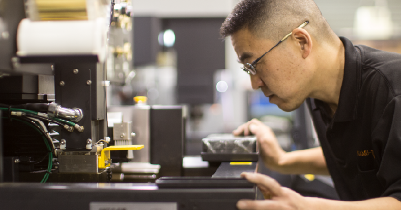 ワイヤーカット放電加工(初級)