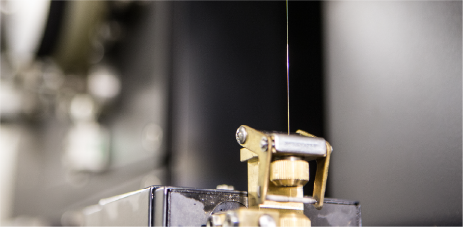 ワイヤーカット放電加工について